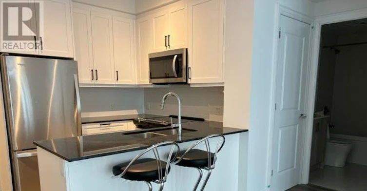 701-20 Gatineau Drive, Vaughan, ON, L4J 0L3 - 5