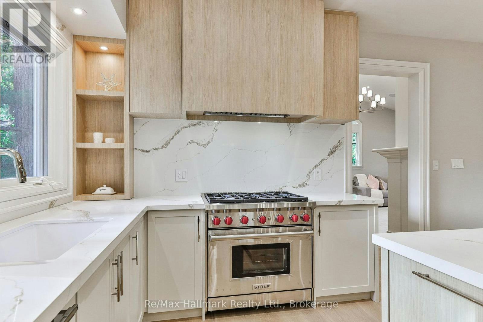 1310 Duncan Road, Oakville, ON, L6J 2P8 - 9