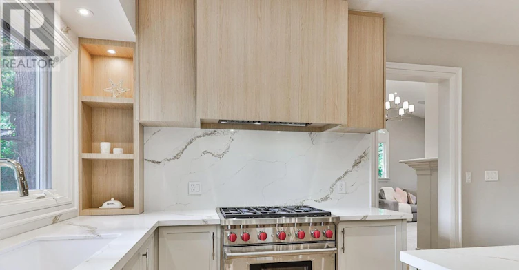 1310 Duncan Road, Oakville, ON, L6J 2P8 - 9