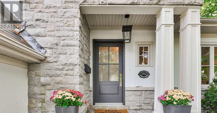 1310 Duncan Road, Oakville, ON, L6J 2P8 - 2