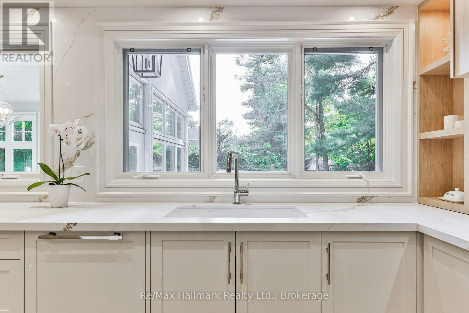 1310 Duncan Road, Oakville, ON, L6J 2P8 - 10