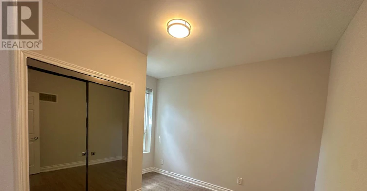210 Bellwoods Avenue, Toronto, ON, M6J 2R1 - 7