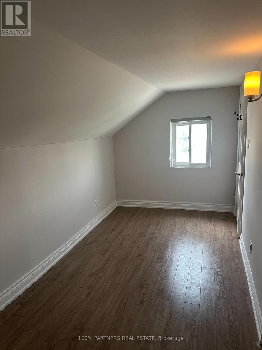 210 Bellwoods Avenue, Toronto, ON, M6J 2R1 - 10