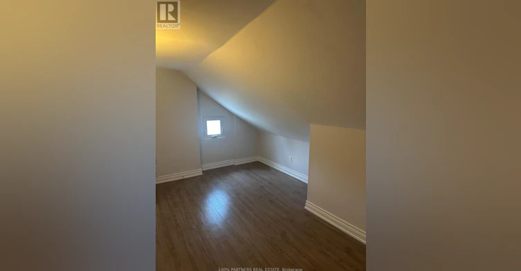 210 Bellwoods Avenue, Toronto, ON, M6J 2R1 - 12