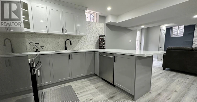 2169 Hillmount Drive, Oakville, ON, L6M 0H9 - 8