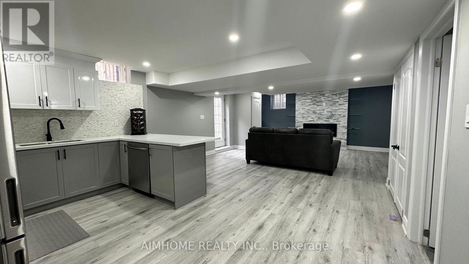 2169 Hillmount Drive, Oakville, ON, L6M 0H9 - 4