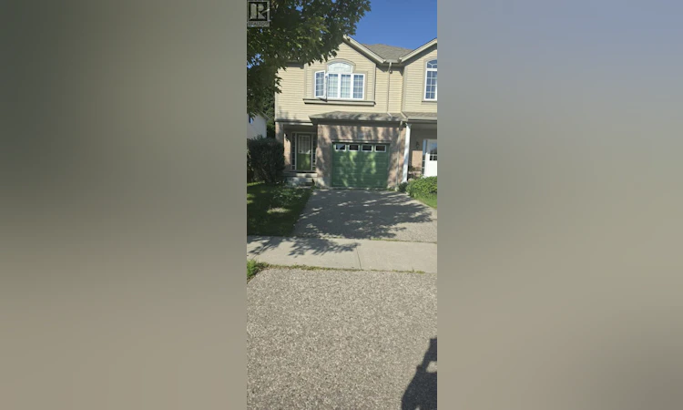 466 Bronco Crescent