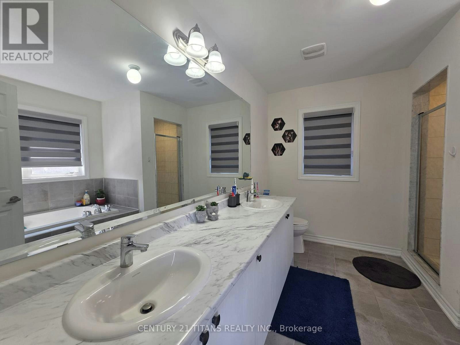 236 Fleetwood Drive, Oshawa, ON, L1K 3E7 - 49