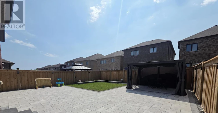 236 Fleetwood Drive, Oshawa, ON, L1K 3E7 - 47