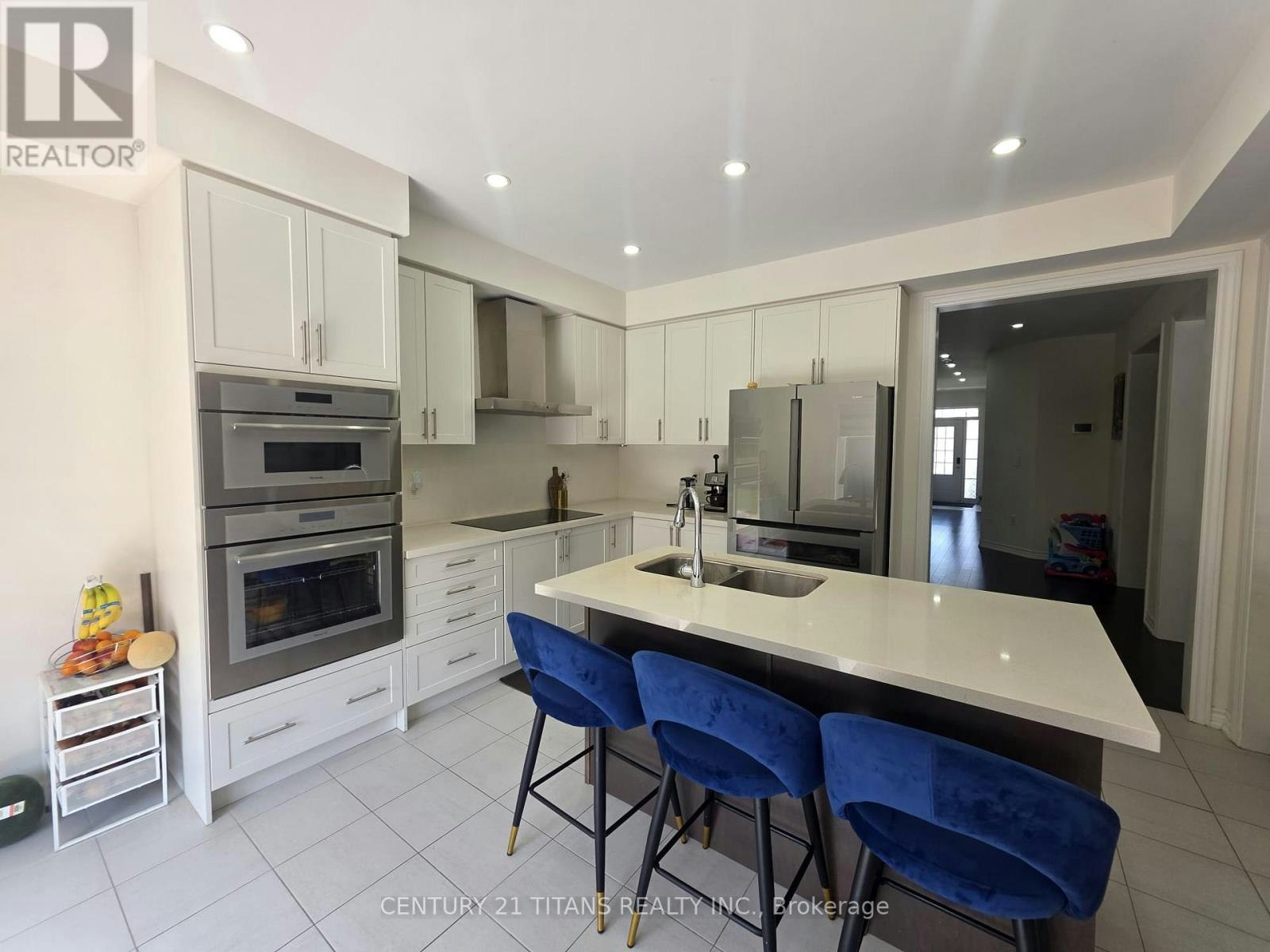 236 Fleetwood Drive, Oshawa, ON, L1K 3E7 - 16