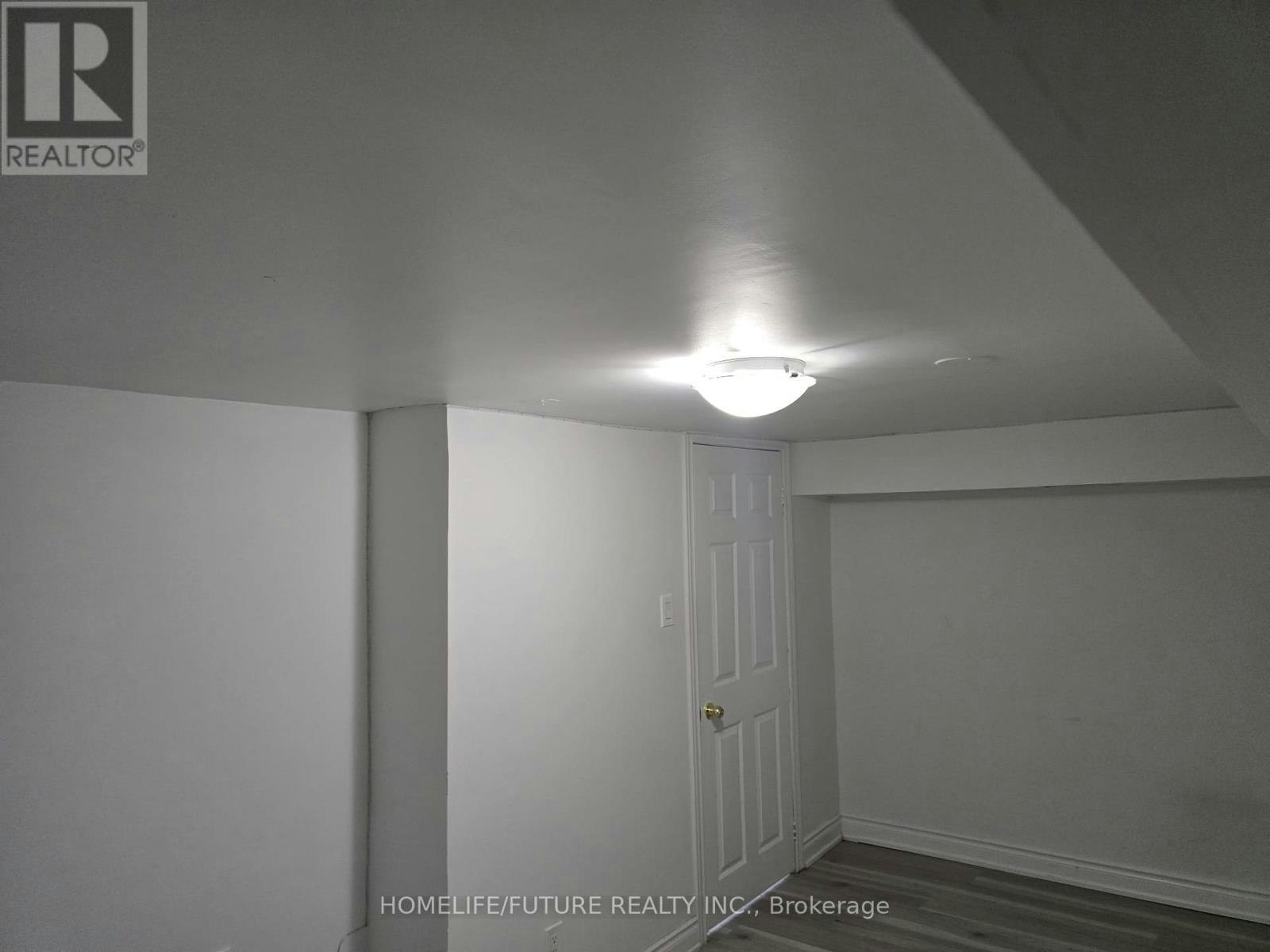 BSMT-14 Furlong Court, Toronto, ON, M1J 1Y8 - 16