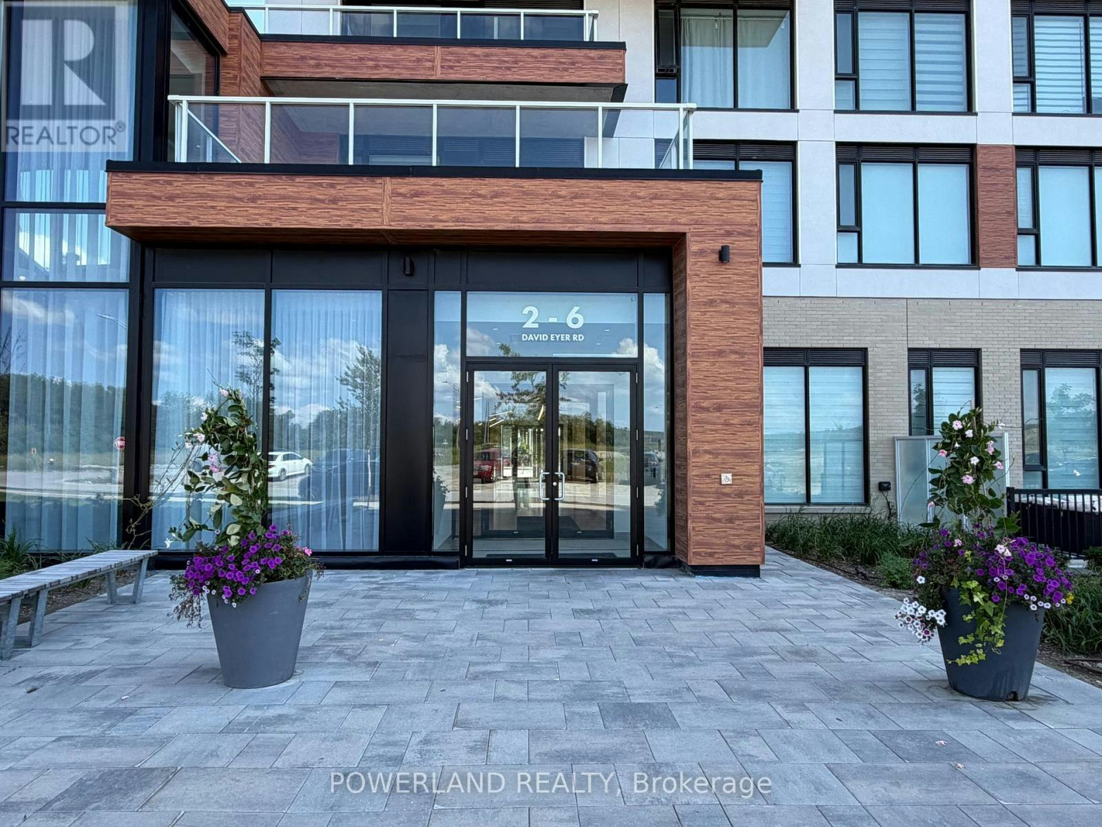 828-2 David Eyer Road, Richmond Hill, ON, L4S 0N6