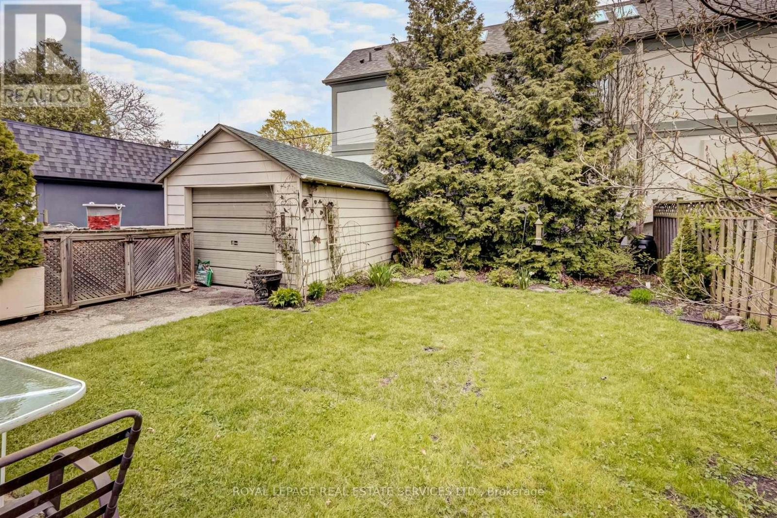 83 Brentwood Road S, Toronto, ON, M8Z 3N4 - 25