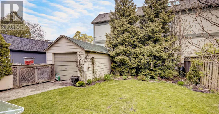 83 Brentwood Road S, Toronto, ON, M8Z 3N4 - 25