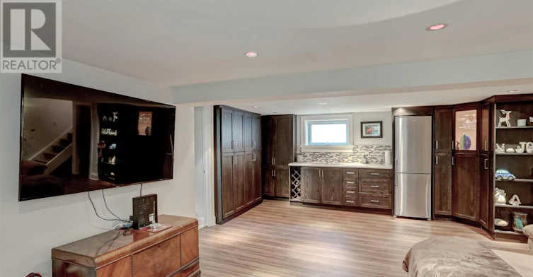 83 Brentwood Road S, Toronto, ON, M8Z 3N4 - 20