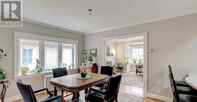 83 Brentwood Road S, Toronto, ON, M8Z 3N4 - 6