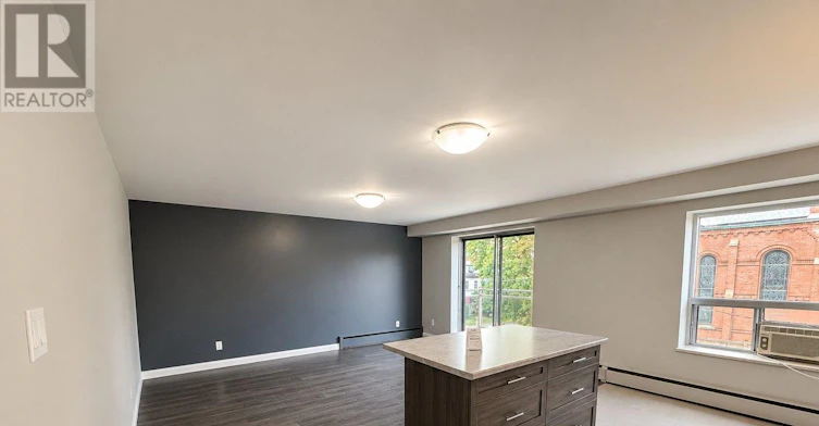 504-99 Church Street, St. Catharines, ON, L2R 3E1 - 6
