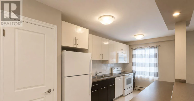 303-99 Church Street, St. Catharines, ON, L2R 3E1 - 4