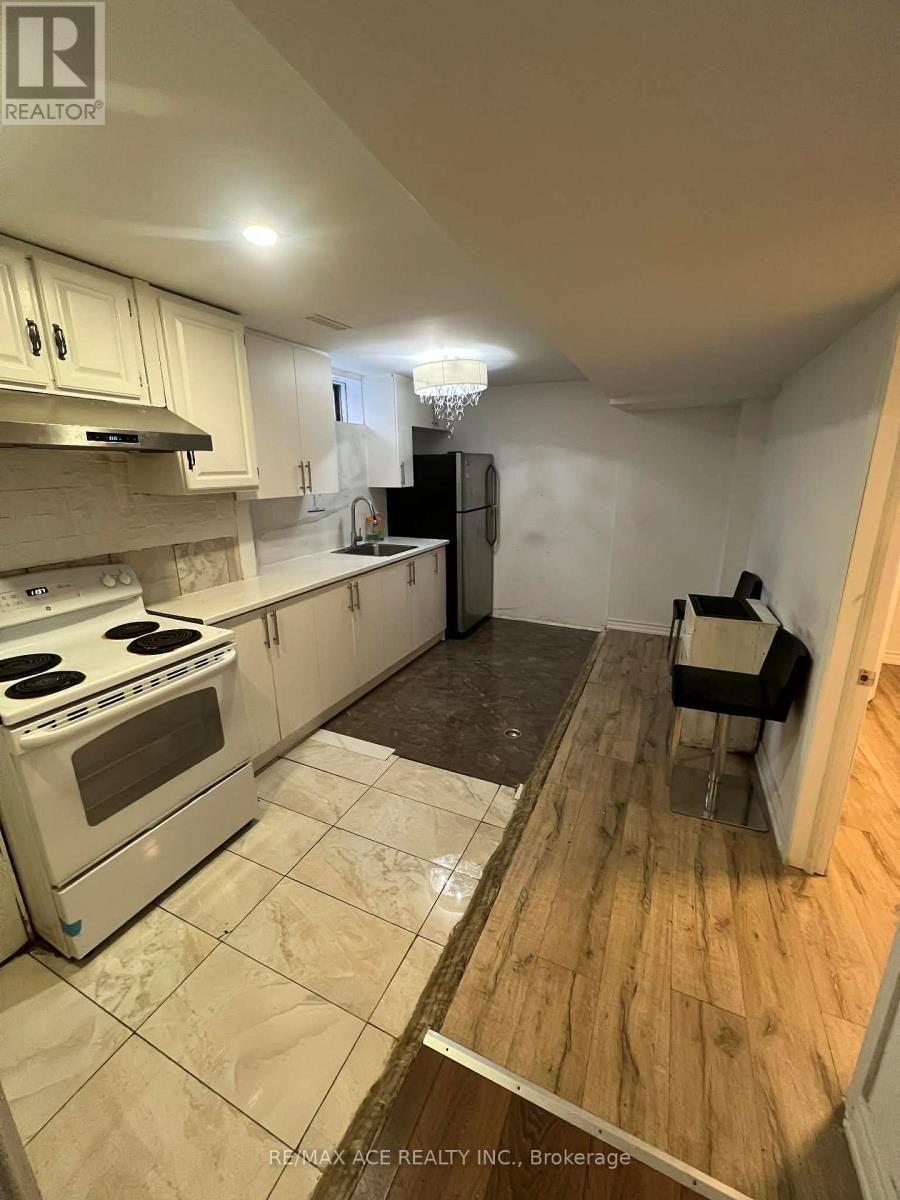 BSMT-161 Heale Avenue, Toronto, ON, M1N 3Y2 - 9