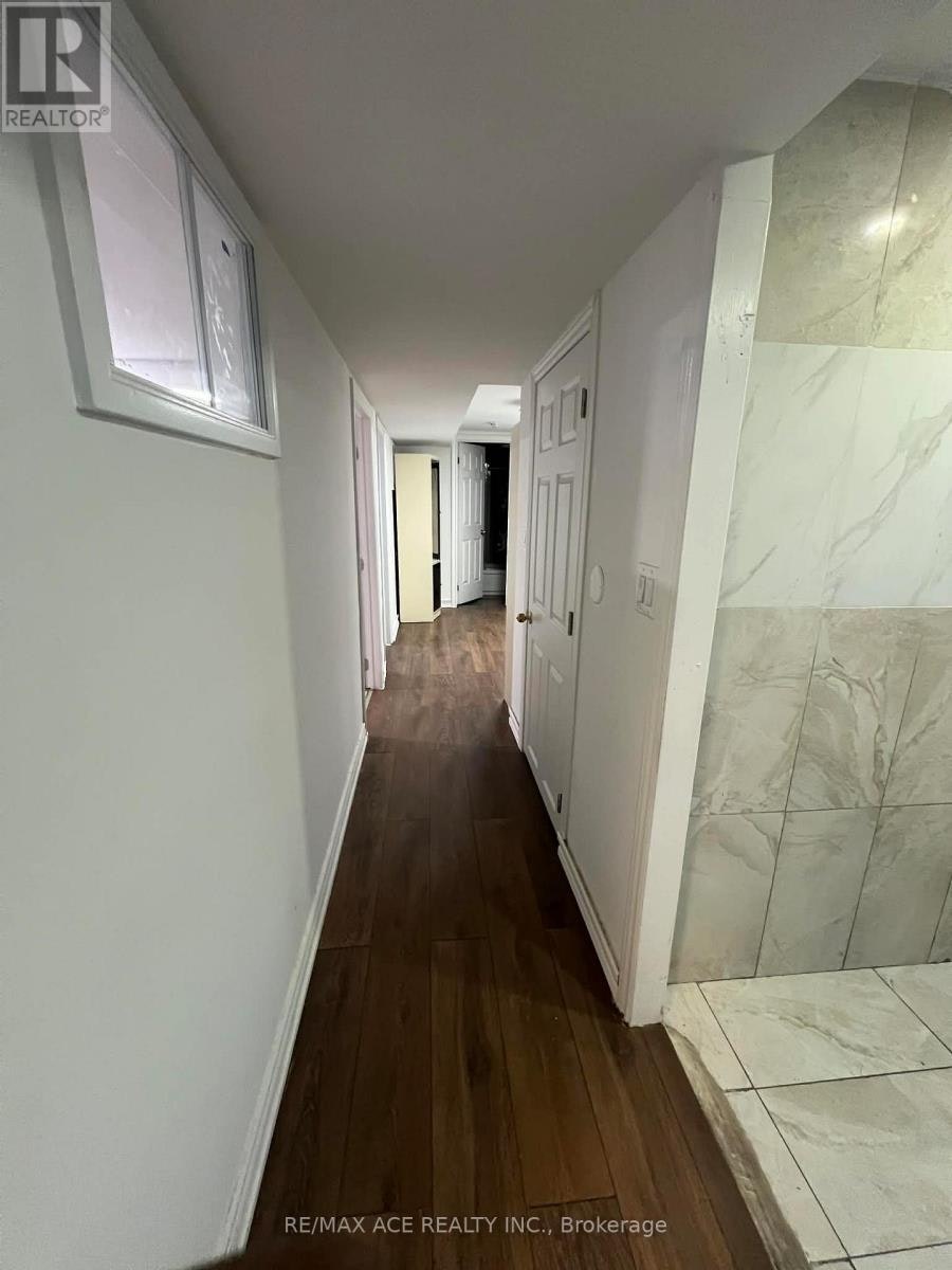 BSMT-161 Heale Avenue, Toronto, ON, M1N 3Y2 - 2
