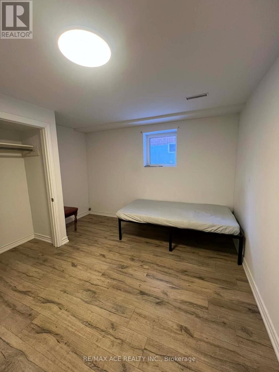 BSMT-161 Heale Avenue, Toronto, ON, M1N 3Y2 - 4