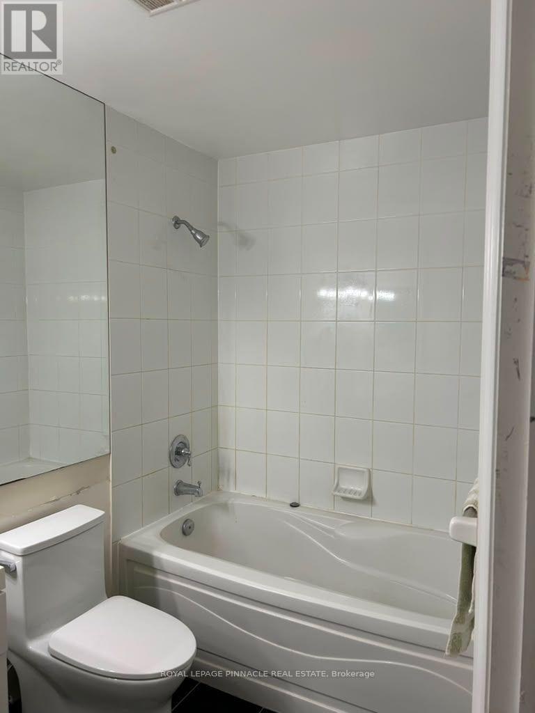 2801-3880 Duke Of York Boulevard, Mississauga, ON, L5B 4M7 - 12