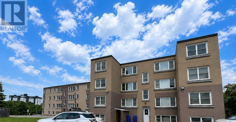 6-143 Westchester Crescent, St. Catharines, ON, L2P 2N8 - 2