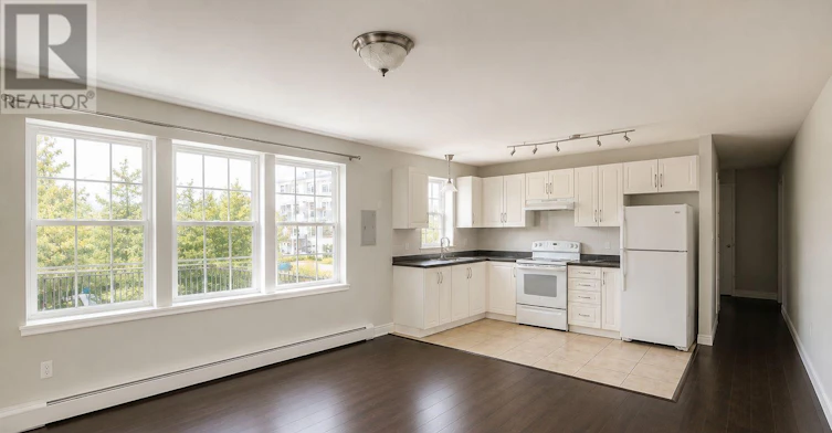 5-143 Westchester Crescent, St. Catharines, ON, L2P 2N8 - 3