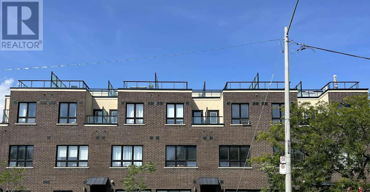 105-3686 St Clair Avenue E, Toronto, ON, M1M 0E4