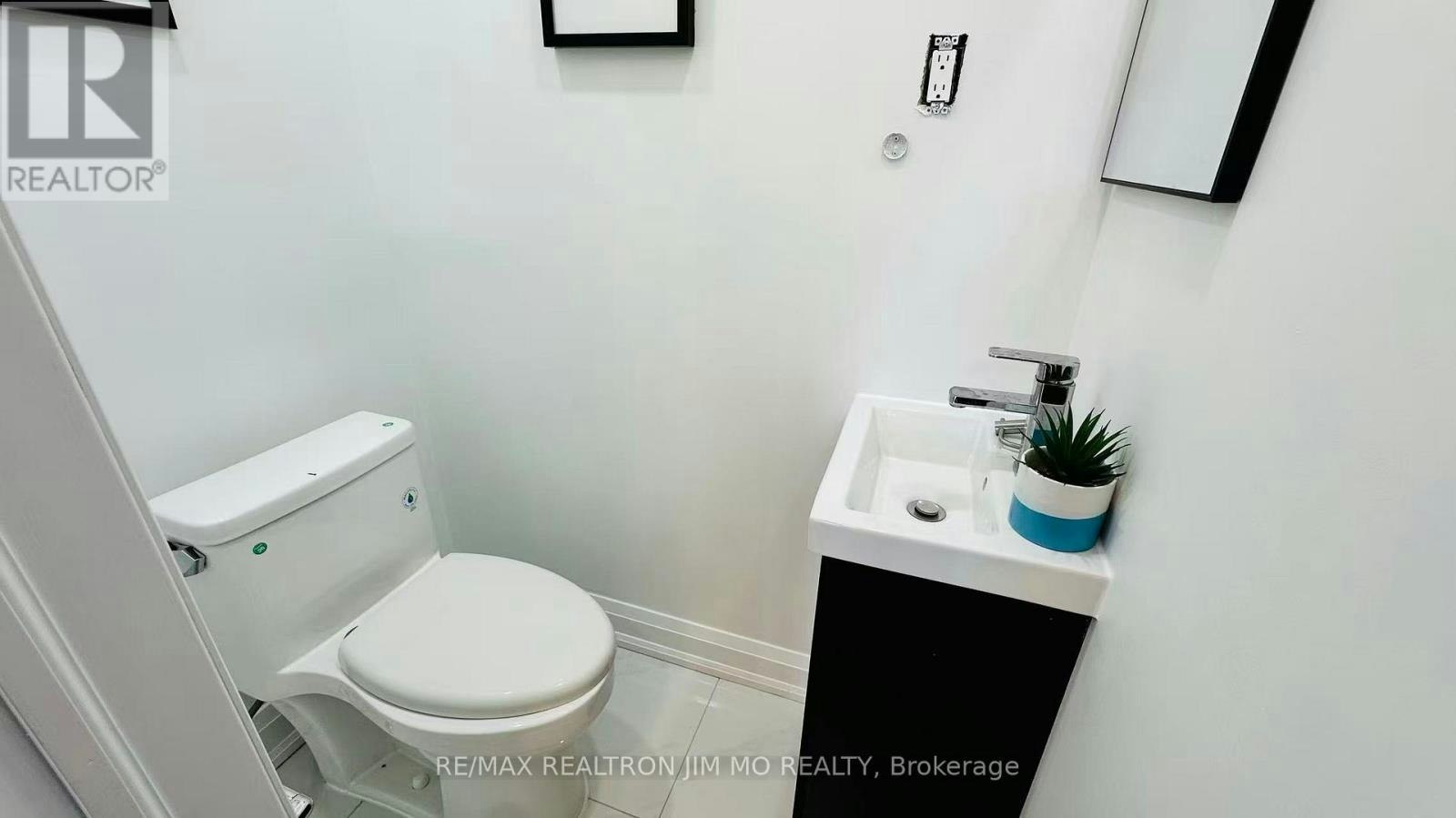 UPPER-65 Heaslip Terrace, Toronto, ON, M1T 1W8 - 8