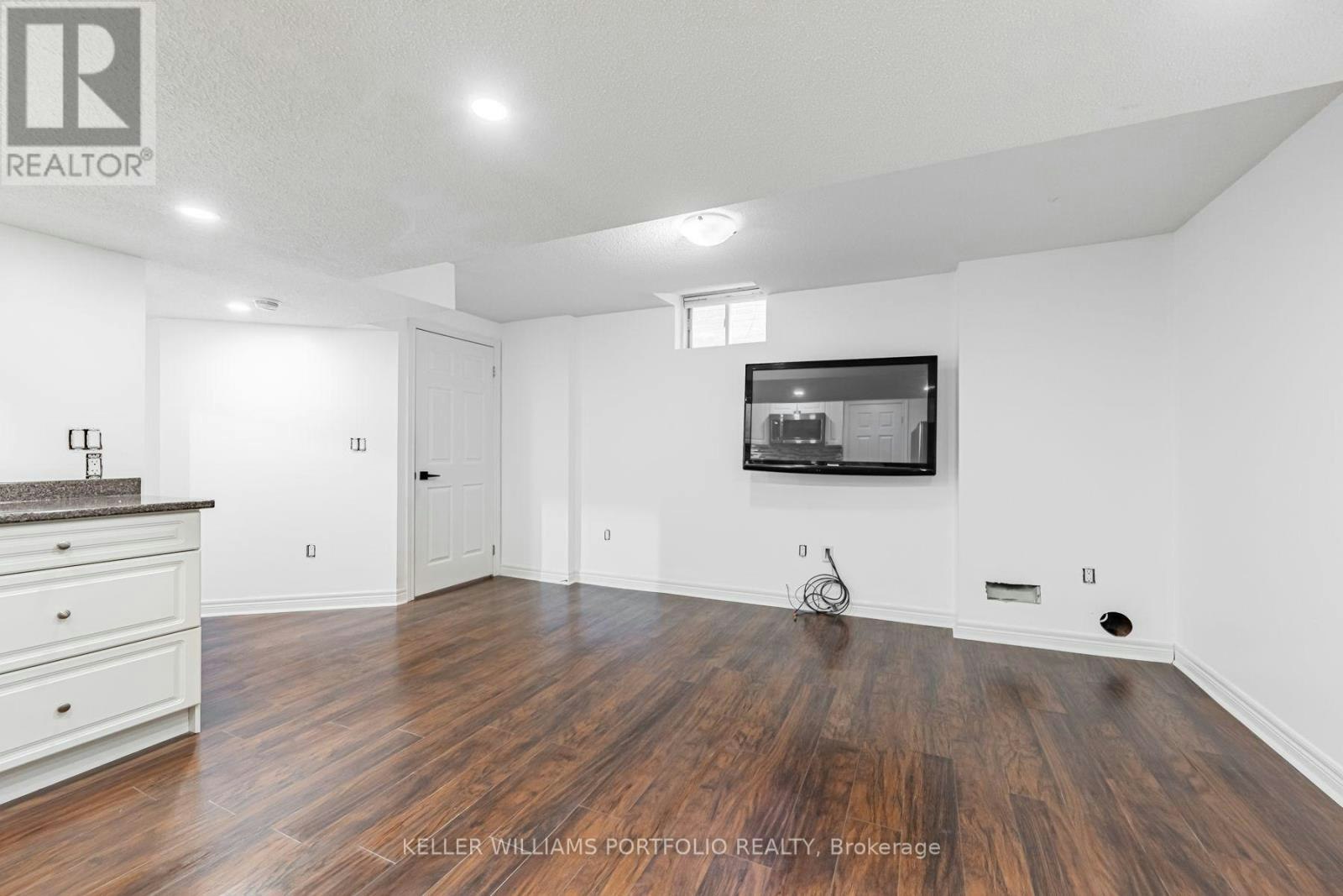 LOWER-131 Bachman Drive, Vaughan, ON, L6A 3R7 - 4