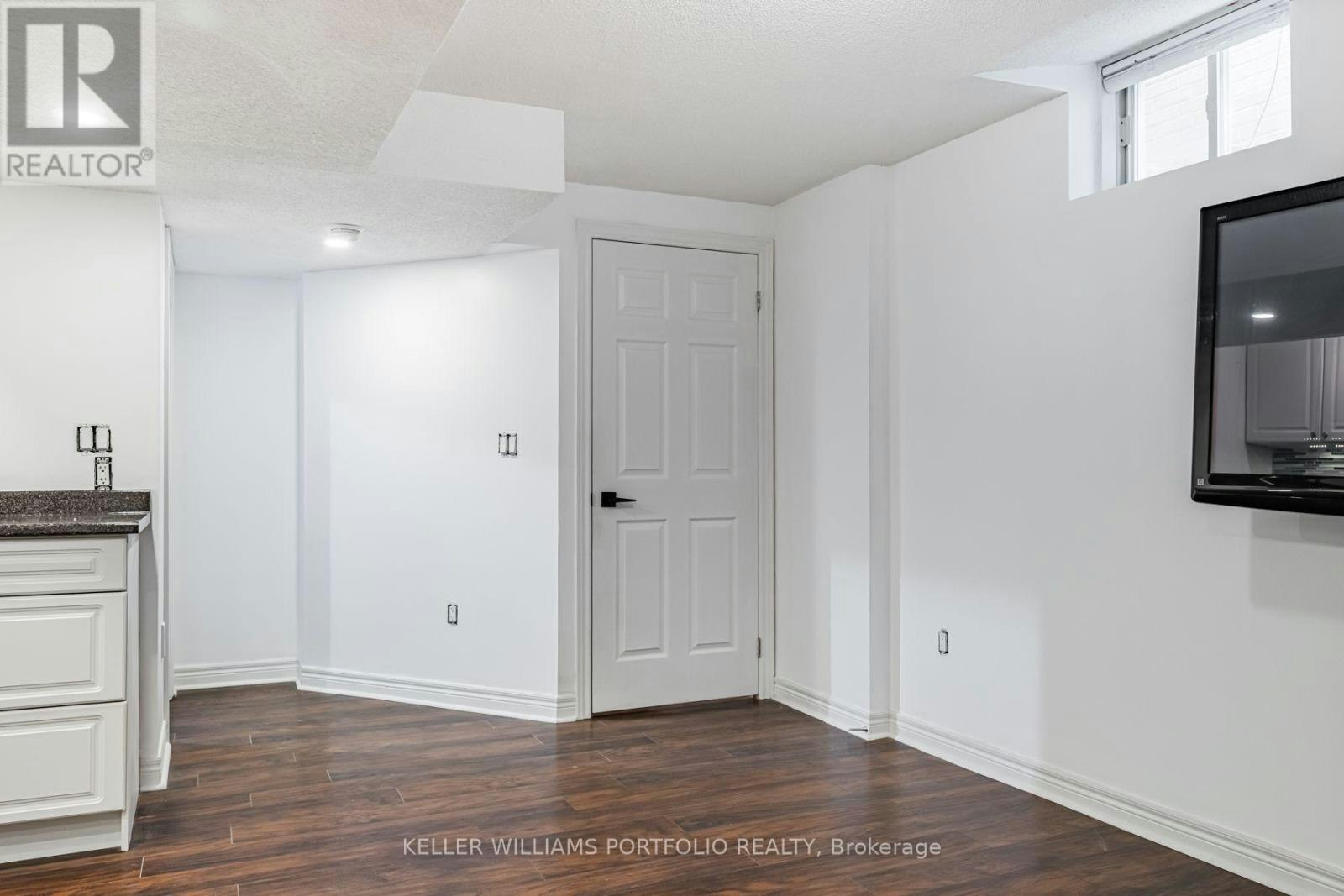 LOWER-131 Bachman Drive, Vaughan, ON, L6A 3R7 - 9