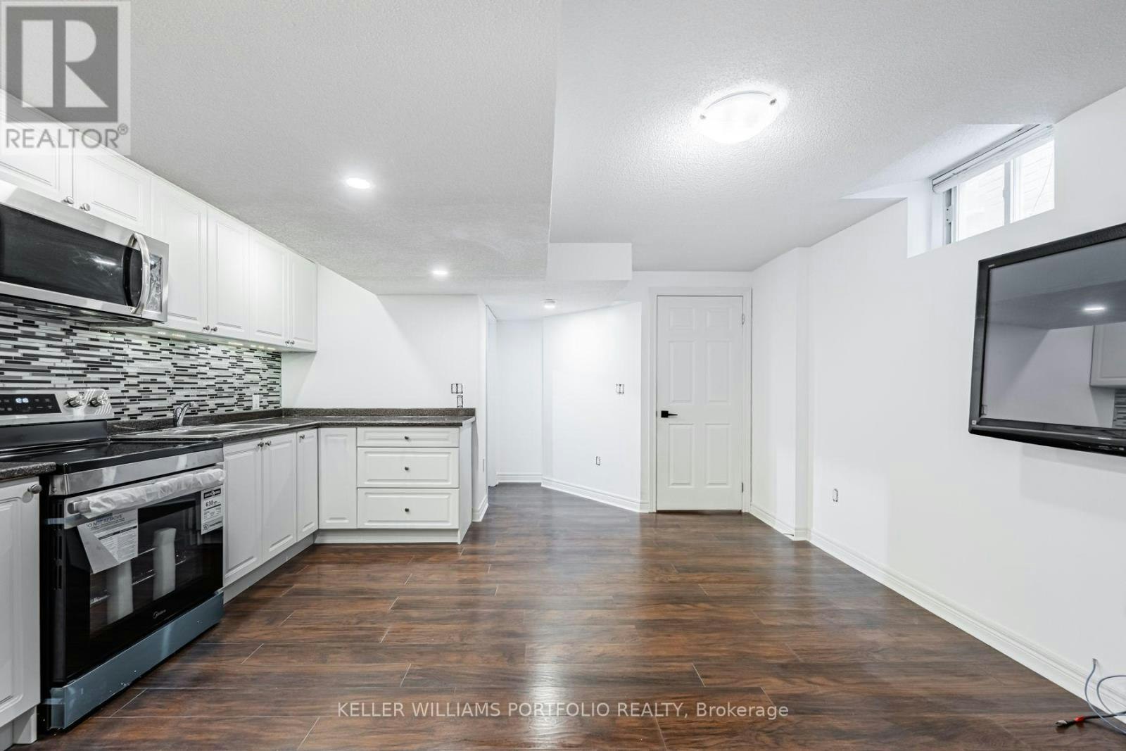 LOWER-131 Bachman Drive, Vaughan, ON, L6A 3R7 - 12