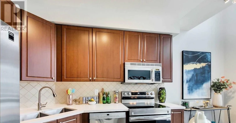 722-220 Burnhamthorpe Road W, Mississauga, ON, L5B 4N4 - 6