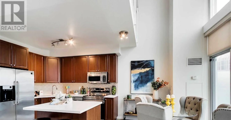 722-220 Burnhamthorpe Road W, Mississauga, ON, L5B 4N4 - 13