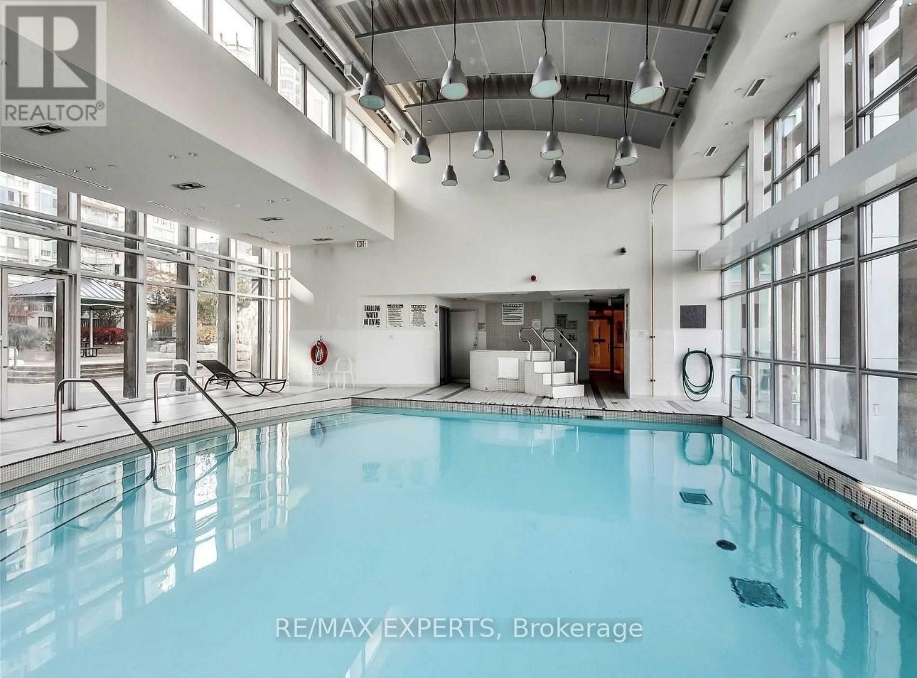 722-220 Burnhamthorpe Road W, Mississauga, ON, L5B 4N4 - 33
