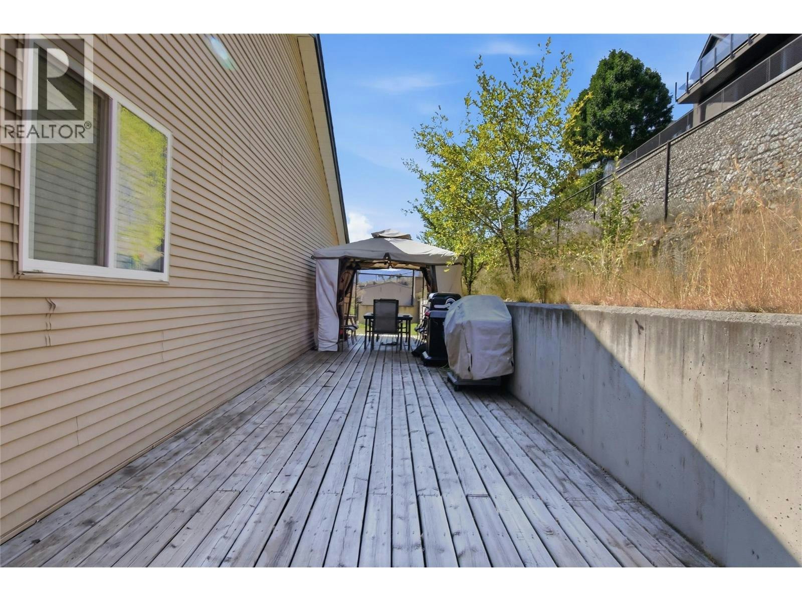 1887 Grouse Court, Kamloops, BC, V2B 8S9 - 12