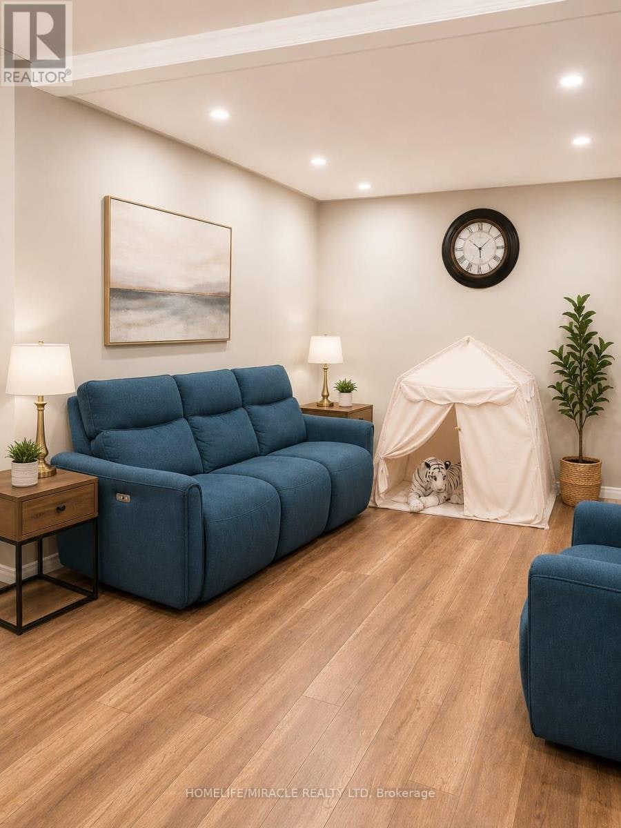 80 Heartleaf Crescent, Brampton, ON, L7A 2B9 - 8