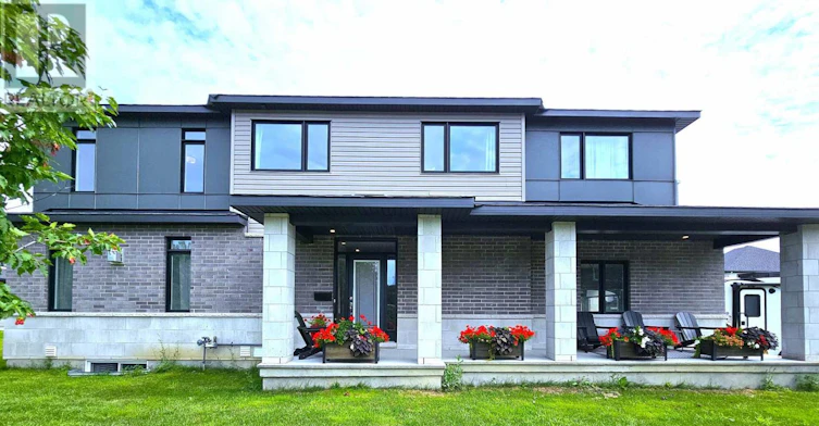 332 Makobe Lane, Ottawa, ON, K4M 0M1 - 3