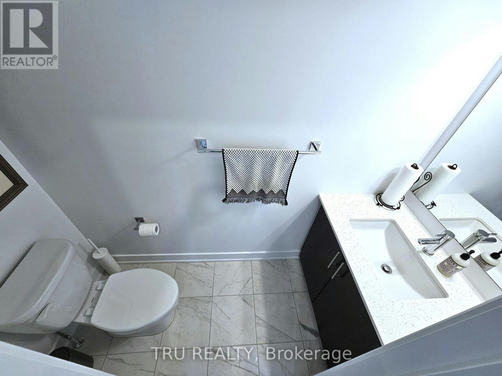332 Makobe Lane, Ottawa, ON, K4M 0M1 - 14