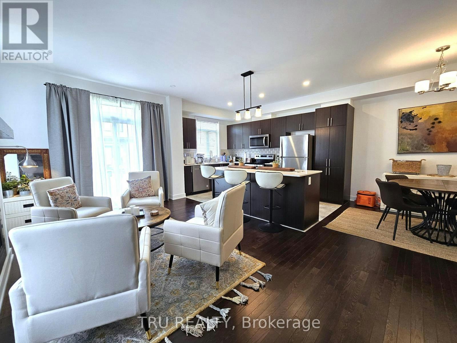 332 Makobe Lane, Ottawa, ON, K4M 0M1 - 9