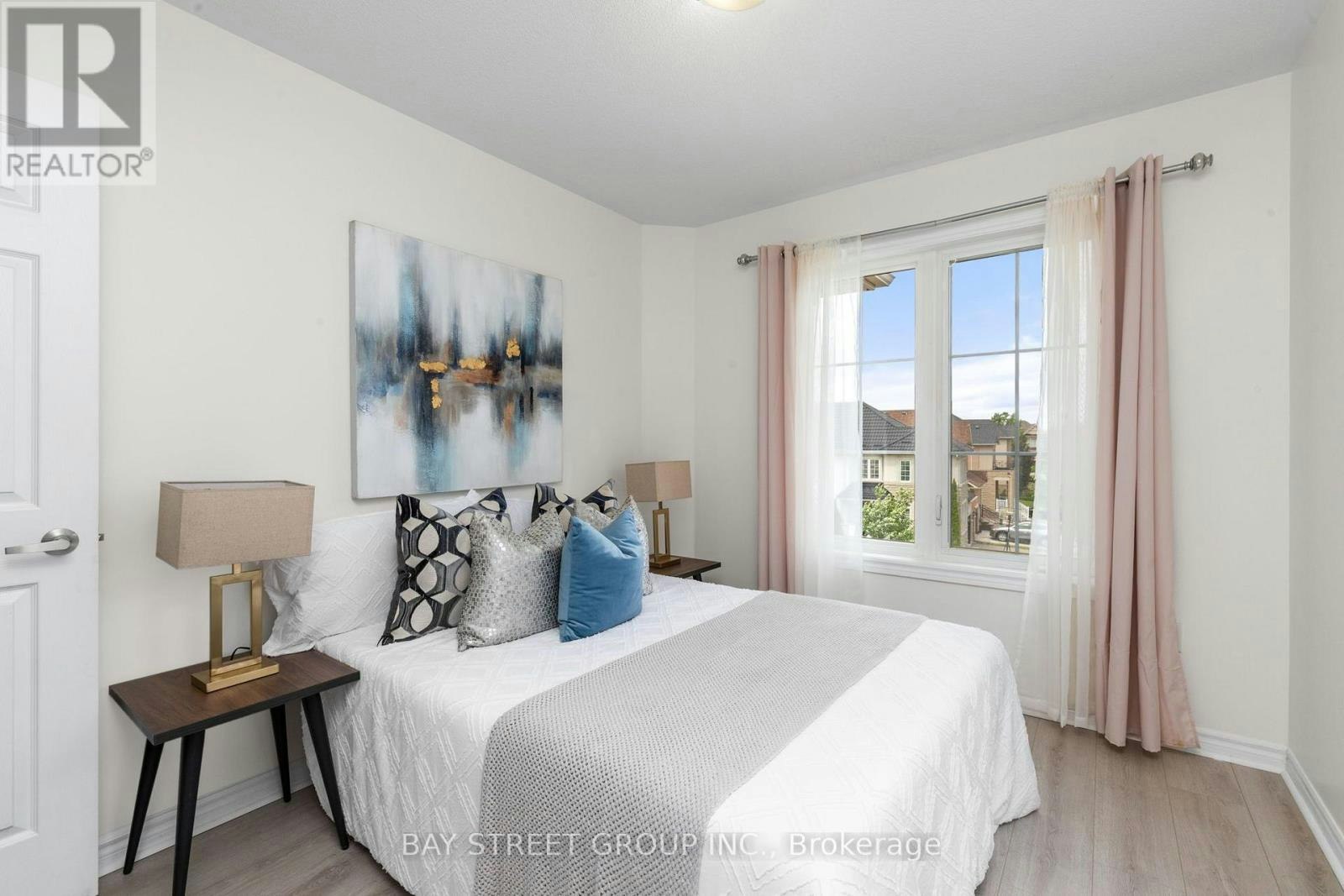 2564 Grand Oak Trail, Oakville, ON, L6M 0S4 - 32