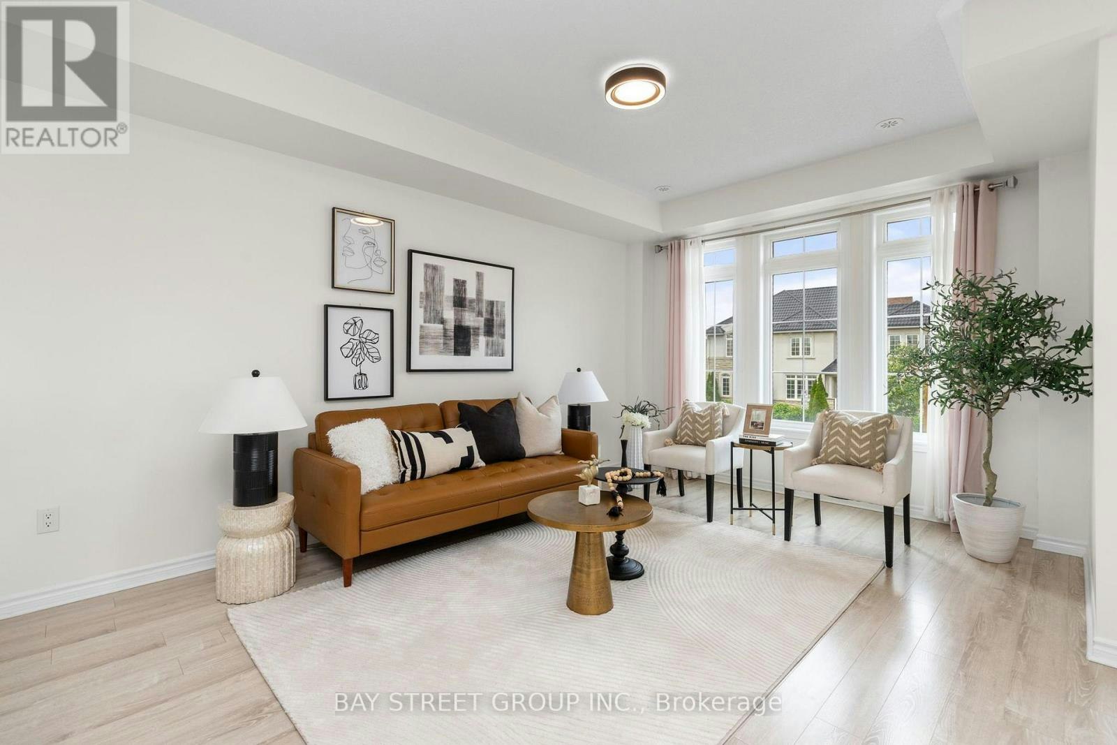 2564 Grand Oak Trail, Oakville, ON, L6M 0S4 - 6