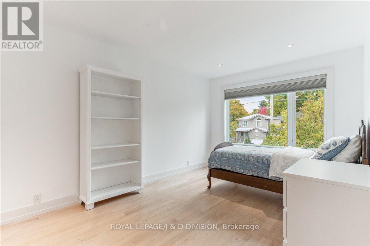 16 Forty First Street, Toronto, ON, M8W 3N5 - 28