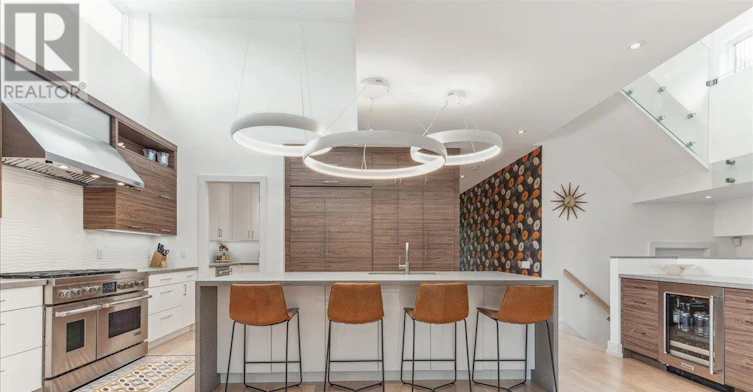 16 Forty First Street, Toronto, ON, M8W 3N5 - 11