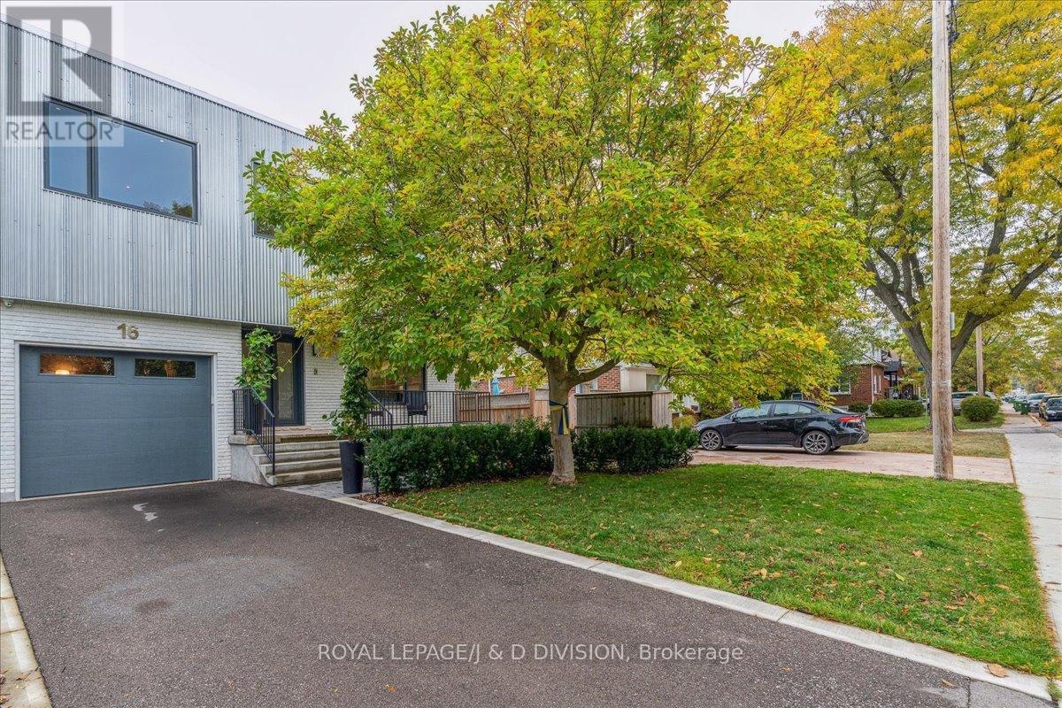 16 Forty First Street, Toronto, ON, M8W 3N5