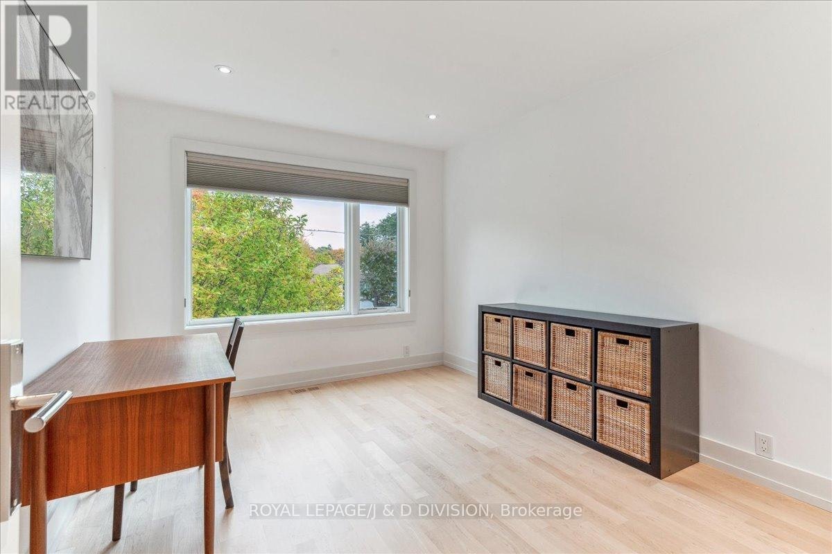 16 Forty First Street, Toronto, ON, M8W 3N5 - 29