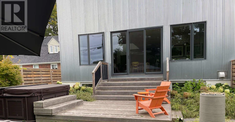 16 Forty First Street, Toronto, ON, M8W 3N5 - 33