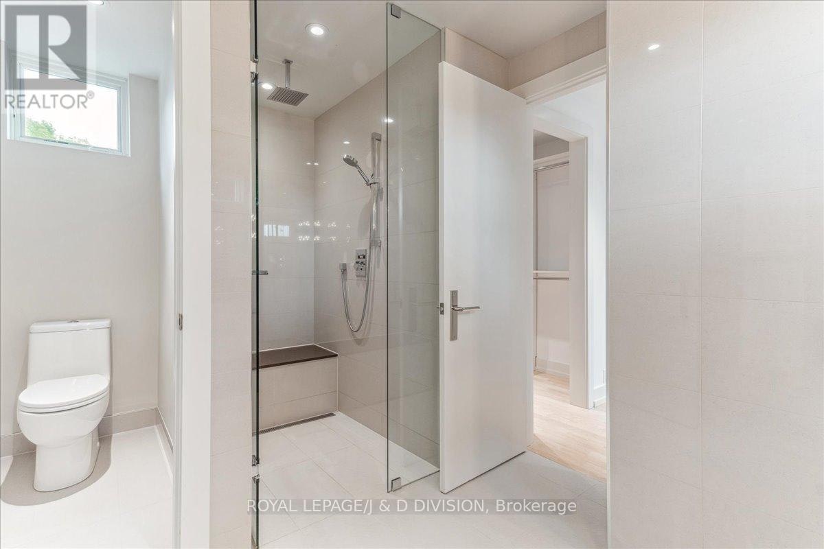 16 Forty First Street, Toronto, ON, M8W 3N5 - 27