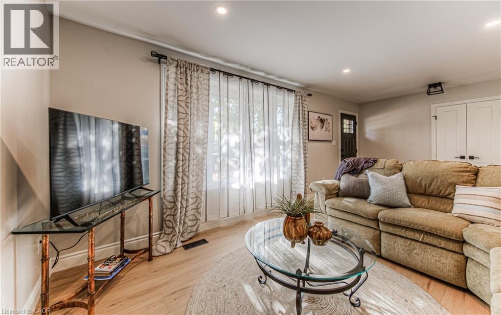 A-32 Colborne Street, Centre Wellington, ON, N0B 1S0 - 5